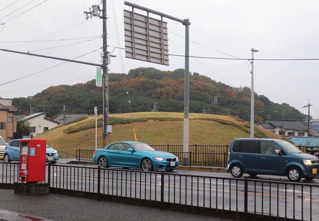 土師の里駅前