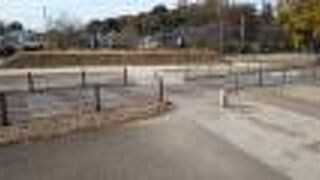 国分寺跡の近く