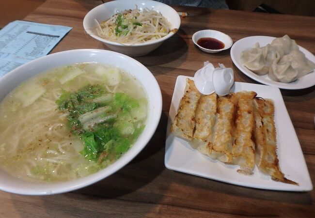 餃子のチェーン店