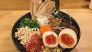 錦のまぜそば店