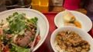 店内もカオサン風