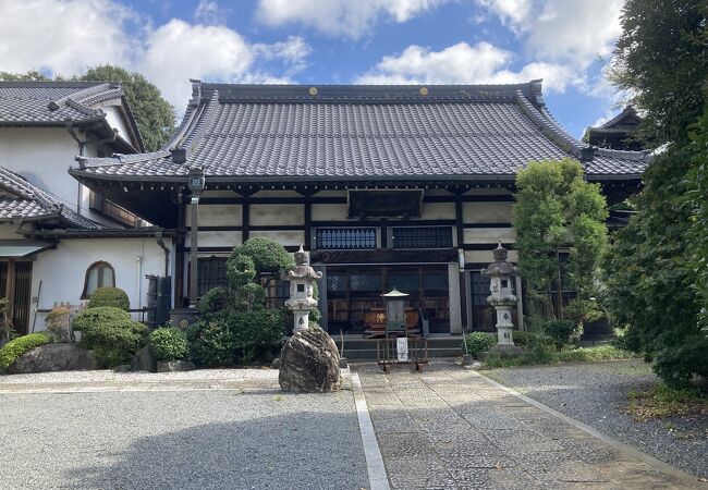 新横浜のお寺さんです