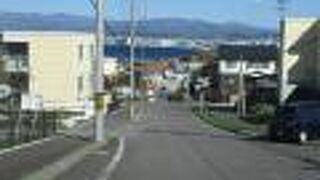 傾斜がきついのでゆっくりと散策しましょうね