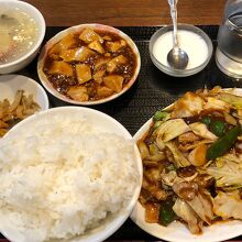 豚肉とキャベツの味噌炒定食750円