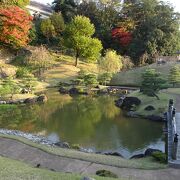 金沢城公園にある玉泉院丸庭園です。 