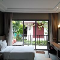 ツインの部屋、外から丸見えなんです