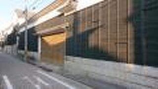 人通りが途切れると、昔日の雰囲気