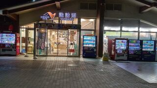 諏訪湖を見渡せるサービスエリア