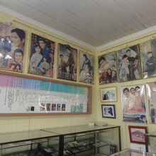 貴重な映画ポスターが展示