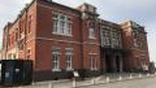 旧門司税関（福岡県門司）：港脇の展望室