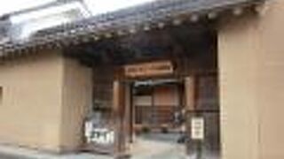 岡信孝コレクション須坂クラシック美術館