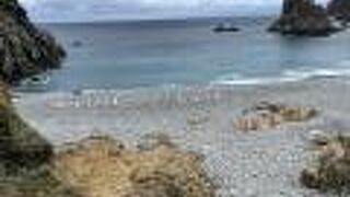 まあるい石の海岸