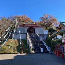 チベット仏教寺院 強巴林