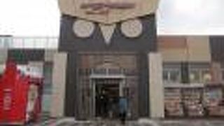 上下線集約型のサービスエリアとあってか沢山の利用客で賑わっていました