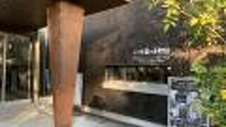 美しいアンティークなジュエリー