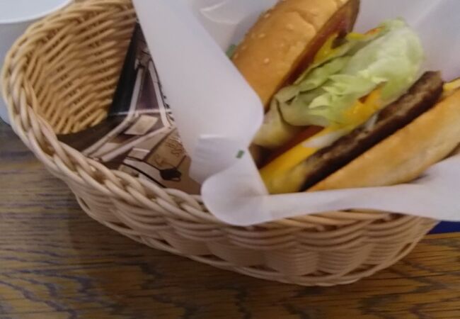 フレッシュネスバーガー 成田空港第3ターミナル店