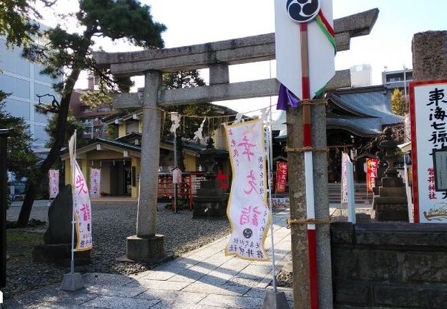 １０００年以上の歴史を有する神社