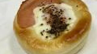 ホテルメイドのパン