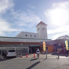 月曜日でも朝から満車状態？