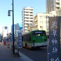 浅草神社入り口の幟が、ホテル前に出ています