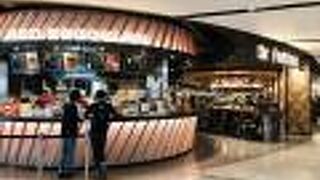 フードコートの一角にあります