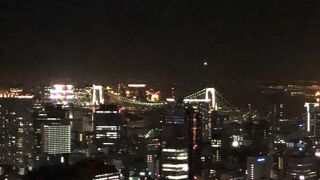 ライトアップの色が変わります