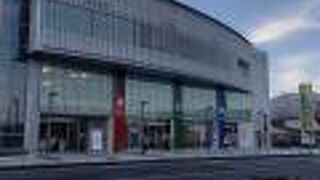 韮崎駅前にある観光案内