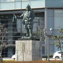 ちょっと年とってるお姿