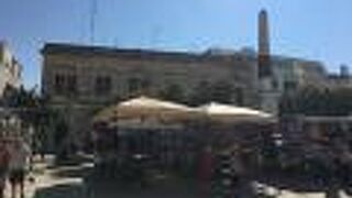 拠点となる町の中心広場