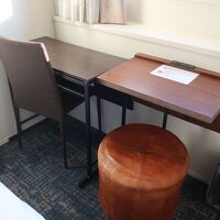 デスクやテーブル