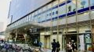 JR静岡駅北口駅前のビル