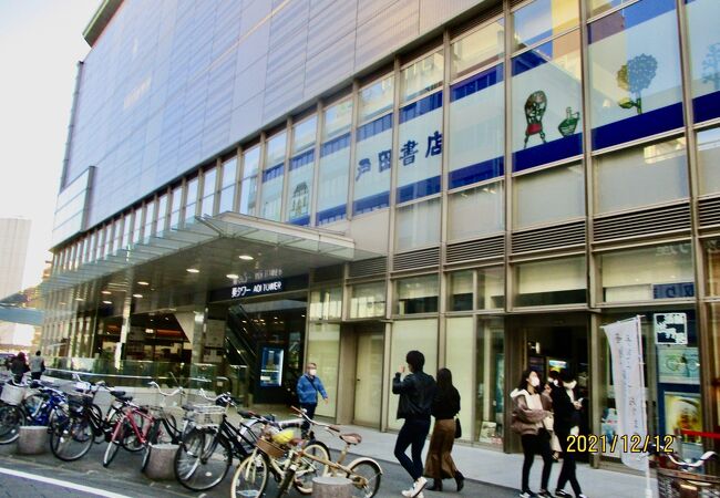 JR静岡駅北口駅前のビル