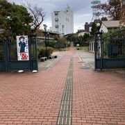 野口英世青春館の近くにある公園