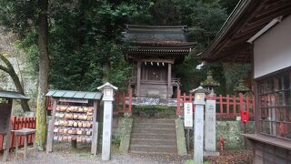 静岡浅間神社内にあります。