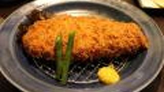 人気のとんかつ屋さんです