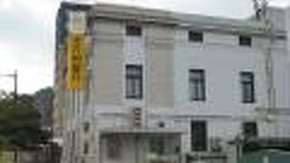 門司はかつて九州の金融の中心だったそうです