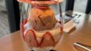 パフェが美味しい