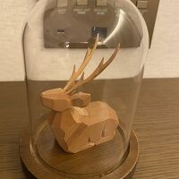 お土産で売ってたら買いたい鹿の置き物。