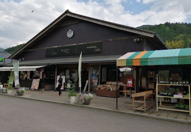 道の駅 茶の里東白川