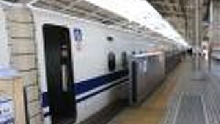 列車により編成の構成が異なる