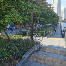 北仲通北第三公園