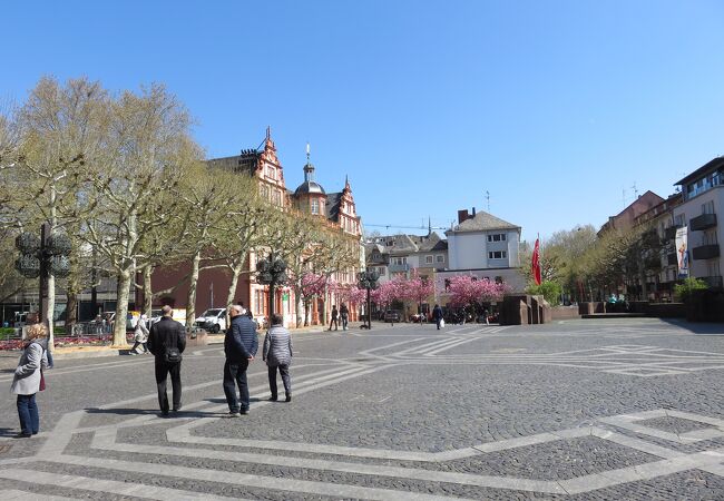 時折イベントが・・・