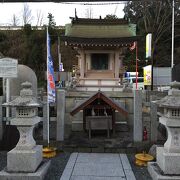 小さな神社