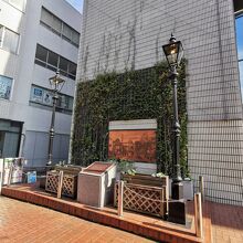 日本で最初のガス灯 