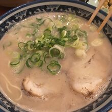 ほんとのあっさり豚骨