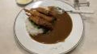 美味しいカレーの店