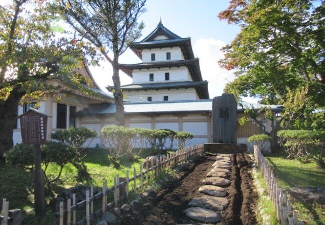 訪問はお花見の時期がおススメね