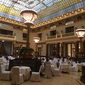 ボリショイ劇場のはす向かい！ハープ演奏のステンドグラス天井の大広間でいただく朝食☆モスクワを代表するメトロポール ホテル モスクワに宿泊！