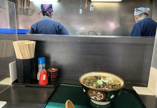 気軽に食べれる立ち食い屋さん