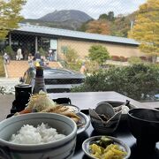 芦ノ湖畔にある和食レストラン